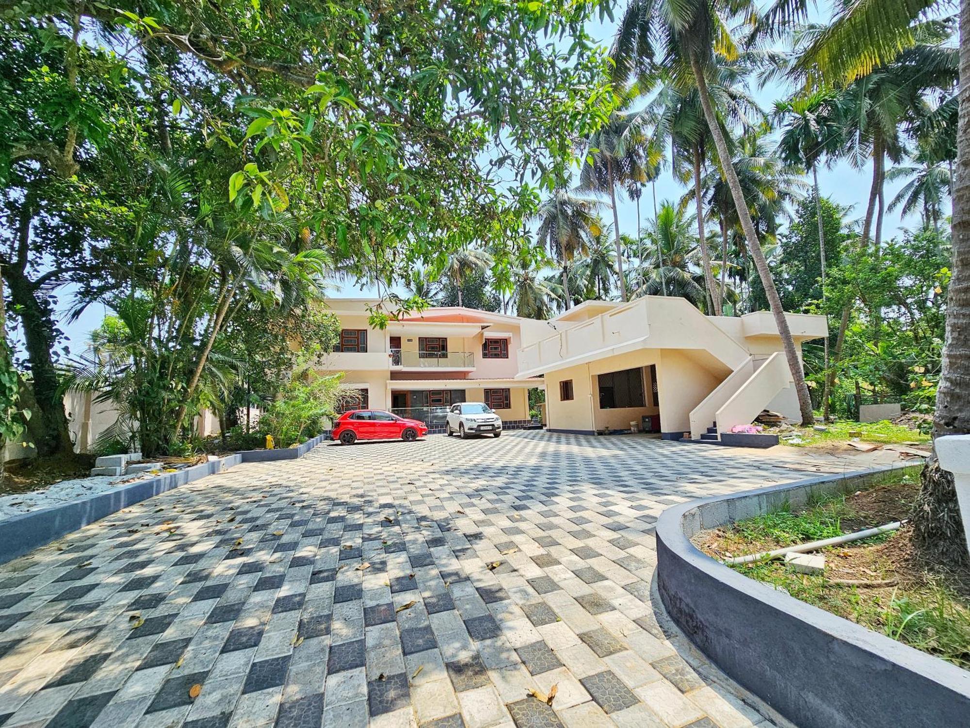 Veda Villa Kundapura Buitenkant foto